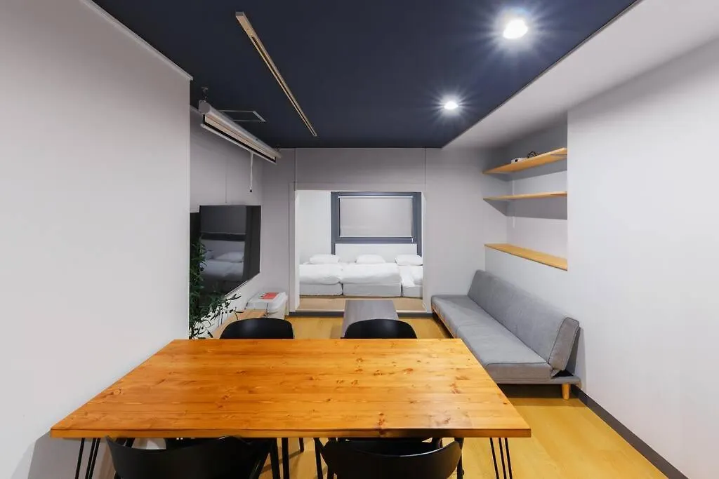 Apartment Tasonegrandstayosaka なんば日本橋千日前大和3F Japan